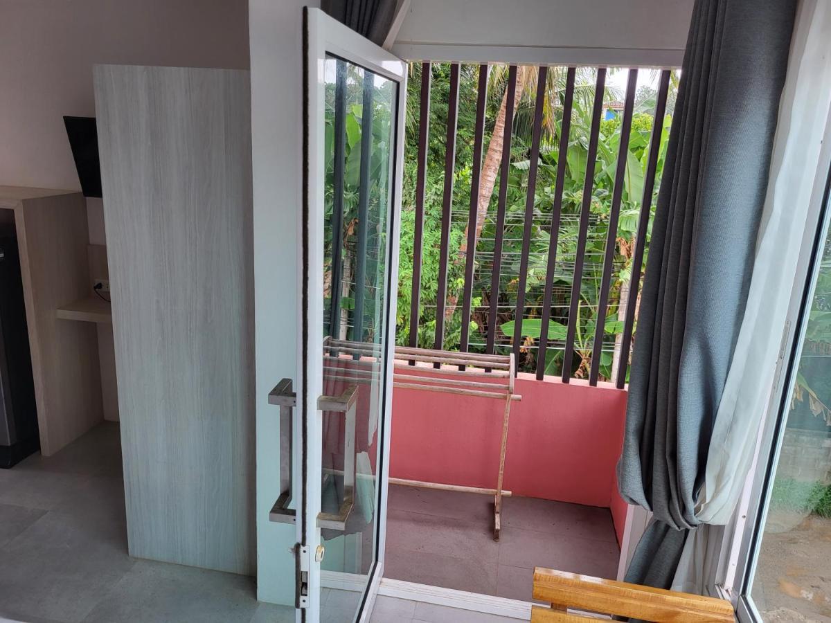 Pinky Hotel By Kanchana (Adults Only) Koh Lanta Exterior foto