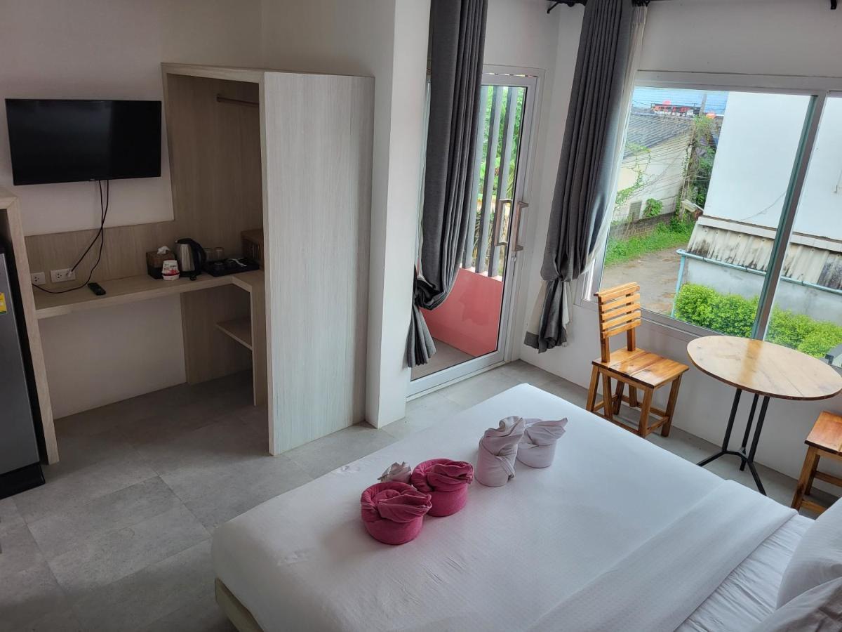 Pinky Hotel By Kanchana (Adults Only) Koh Lanta Exterior foto