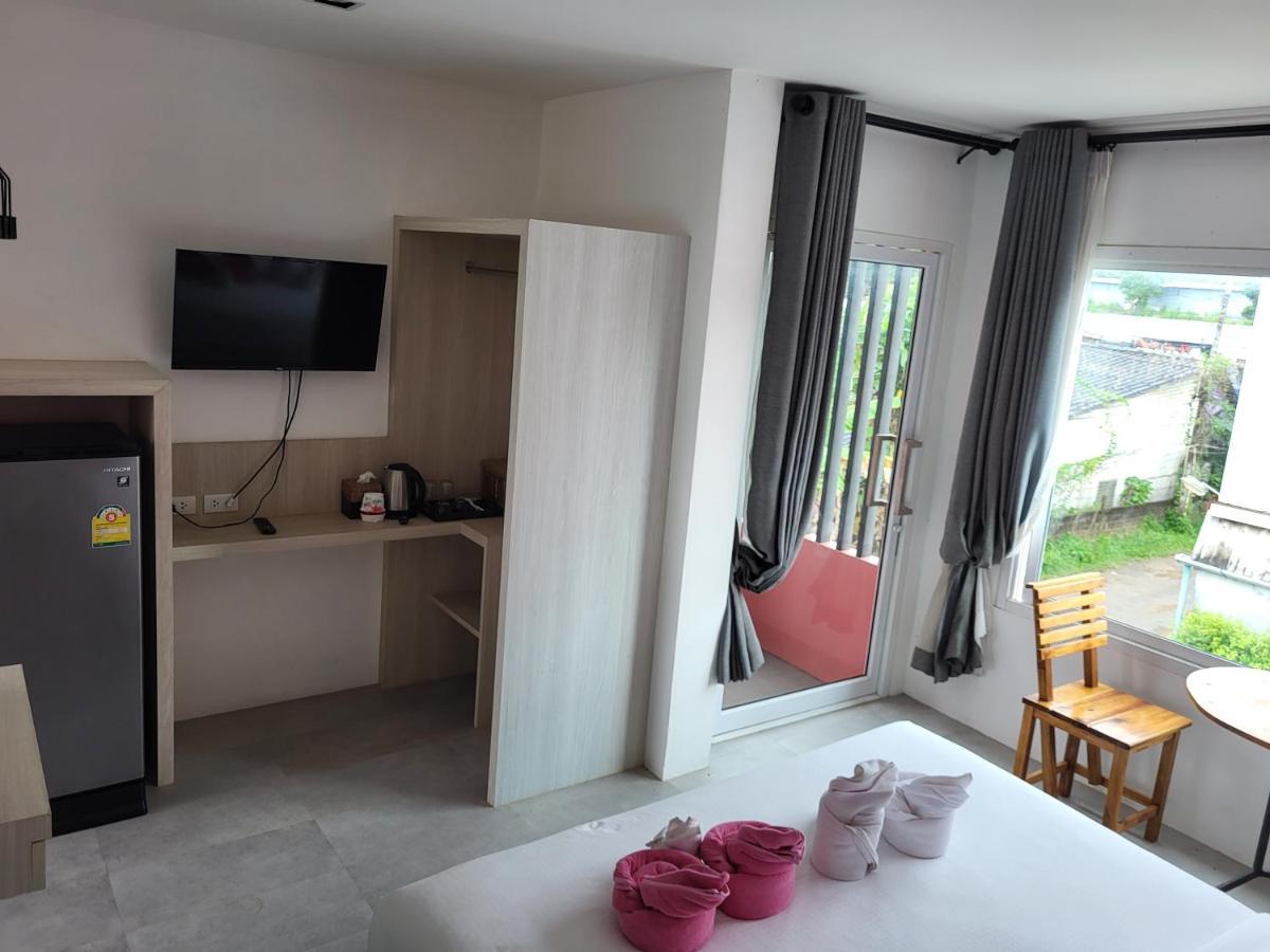 Pinky Hotel By Kanchana (Adults Only) Koh Lanta Exterior foto