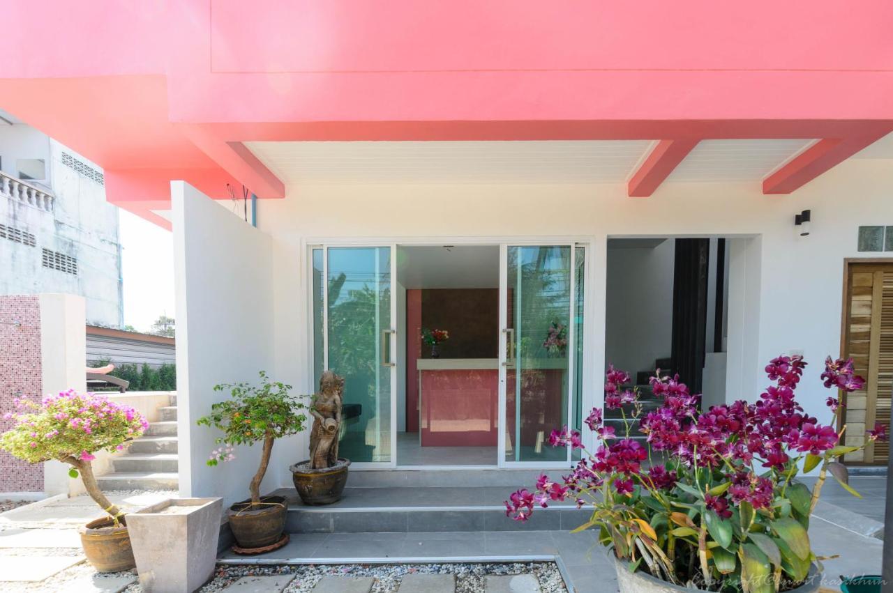 Pinky Hotel By Kanchana (Adults Only) Koh Lanta Exterior foto